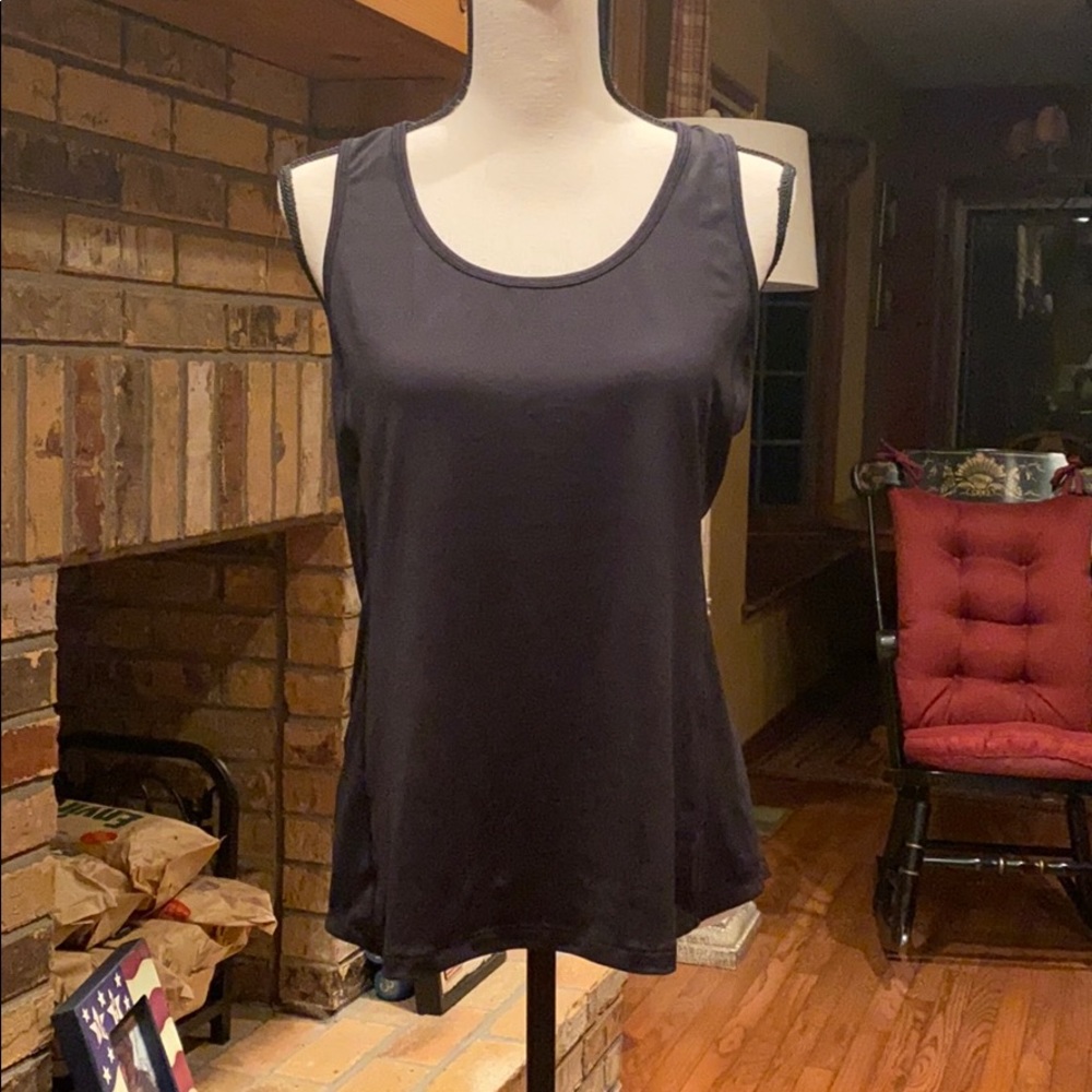Active tank top